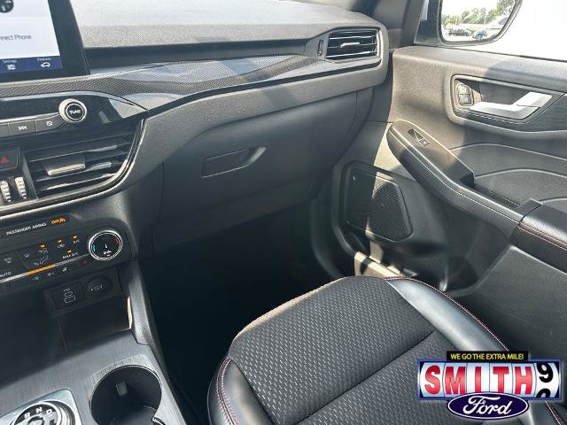 Certified 2025 Ford Escape ST-Line Select AWD/4WD image 34