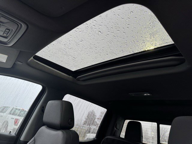 Used 2022 Chevrolet Silverado 1500 LTZ w/ LTZ Premium Package image 21