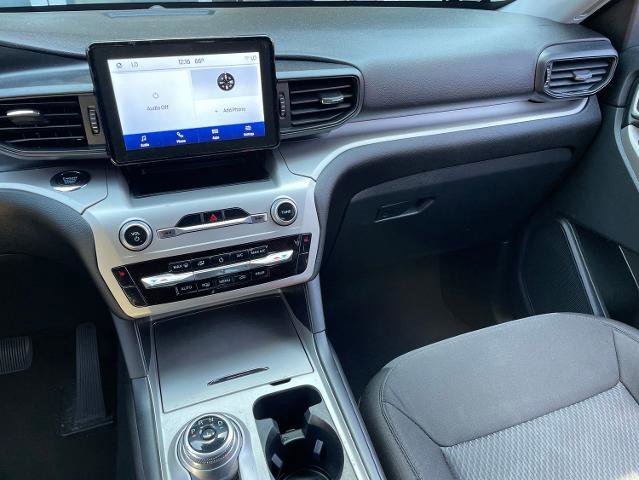 Certified 2022 Ford Explorer XLT RWD image 25