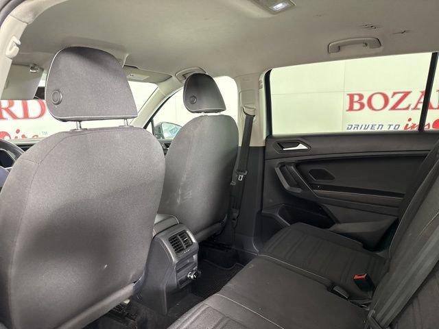 Used 2022 Volkswagen Tiguan S image 14