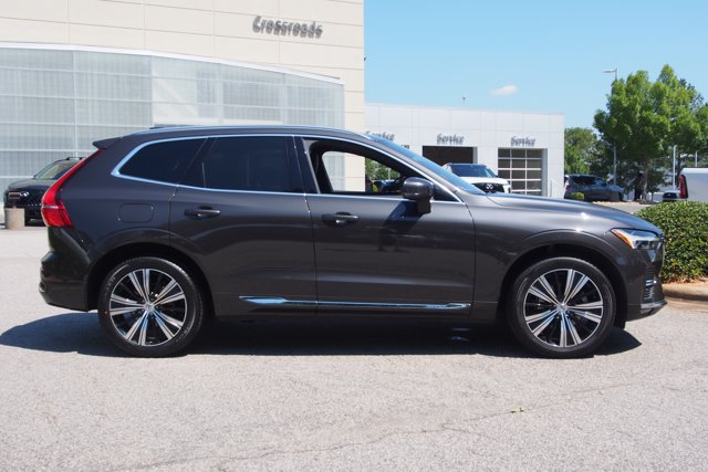 Used 2023 Volvo XC60 B5 Ultimate w/ Protection Package Premier FWD image 9