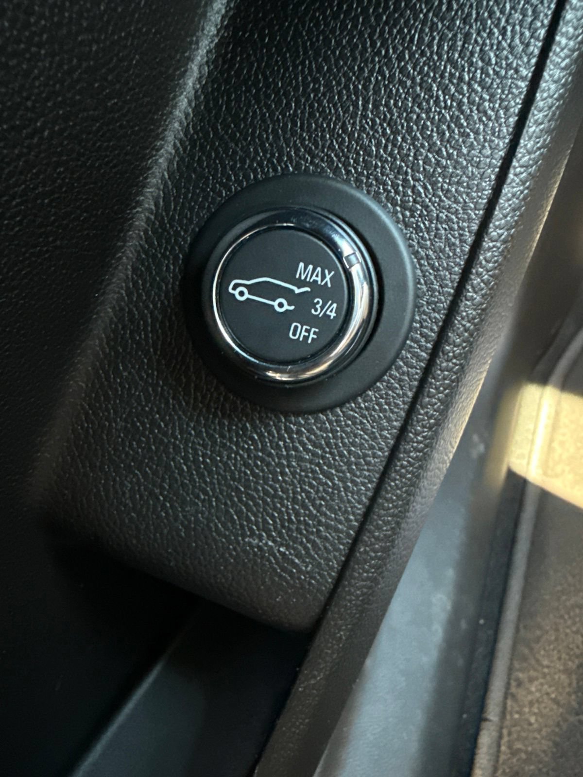 Used 2019 Chevrolet Traverse LT AWD/4WD image 22
