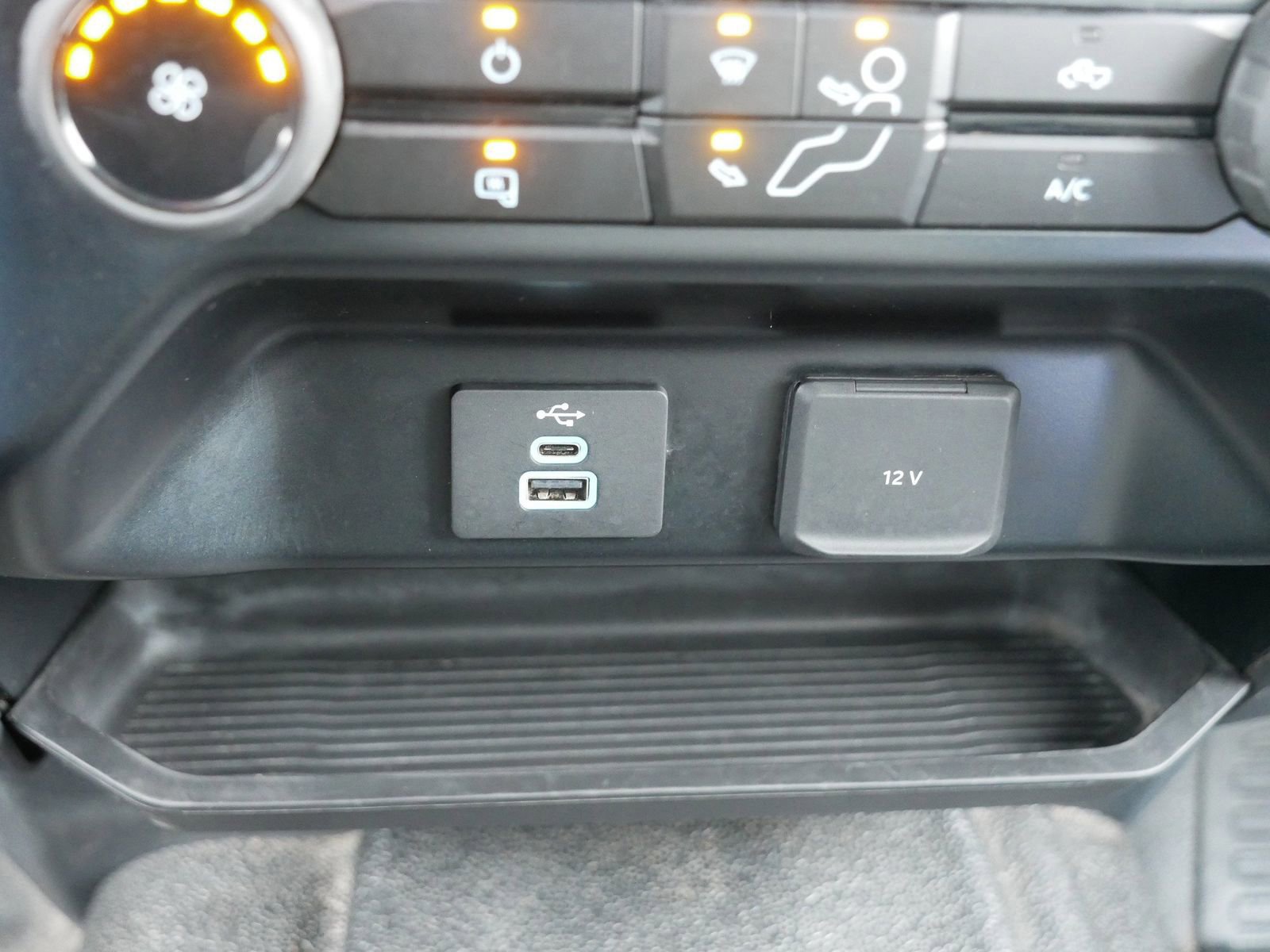 Certified 2024 Ford F350 XLT image 26