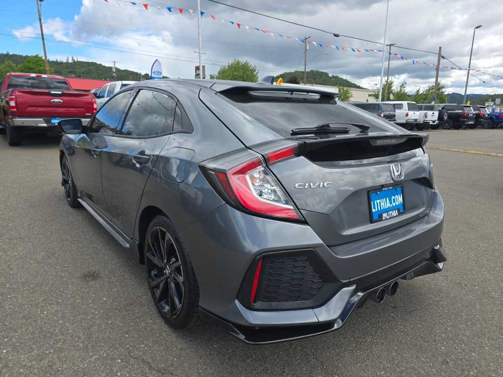 Used 2018 Honda Civic Sport image 3