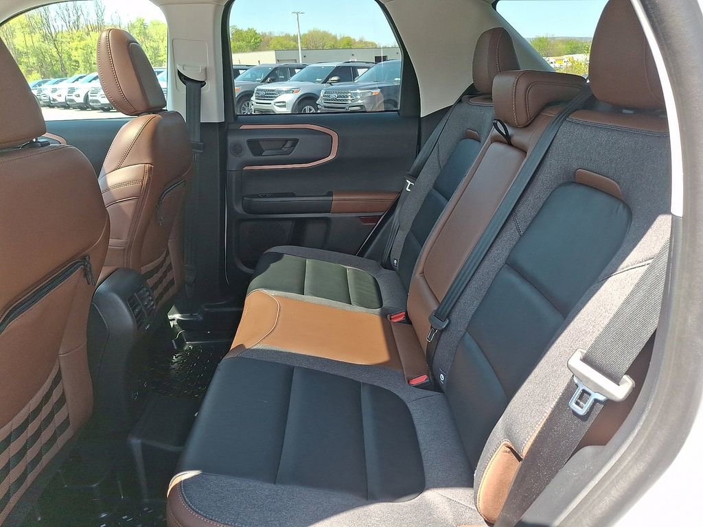Certified 2022 Ford Bronco Sport Outer Banks w/ Tech Package AWD/4WD image 10