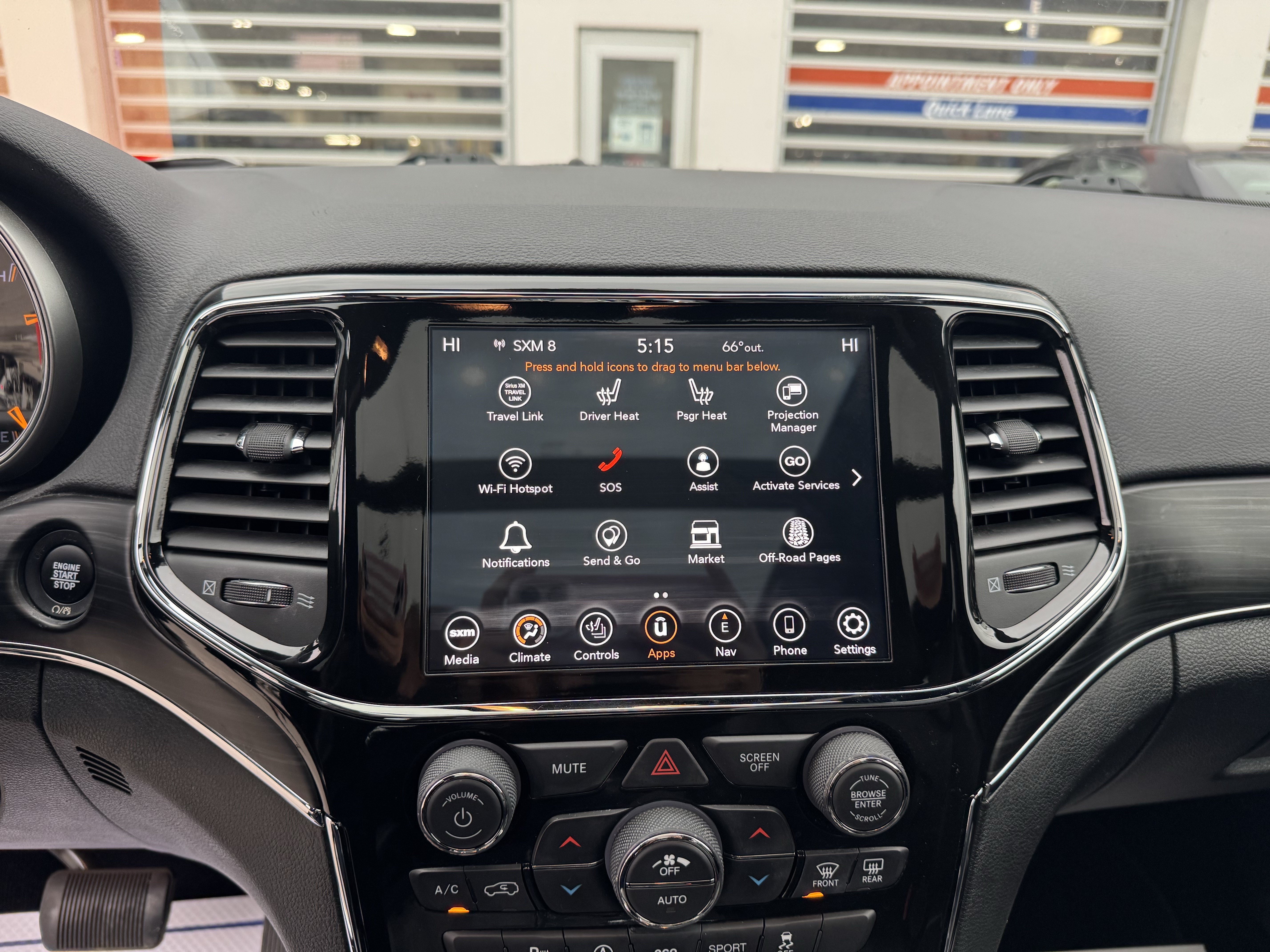 Used 2021 Jeep Grand Cherokee Limited w/ Sun & Sound Group AWD/4WD image 14