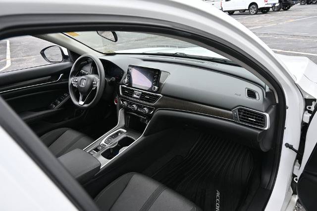Used 2019 Honda Accord EX image 22