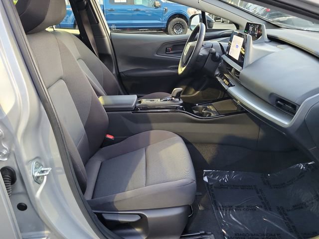 Used 2024 Toyota Prius LE image 22