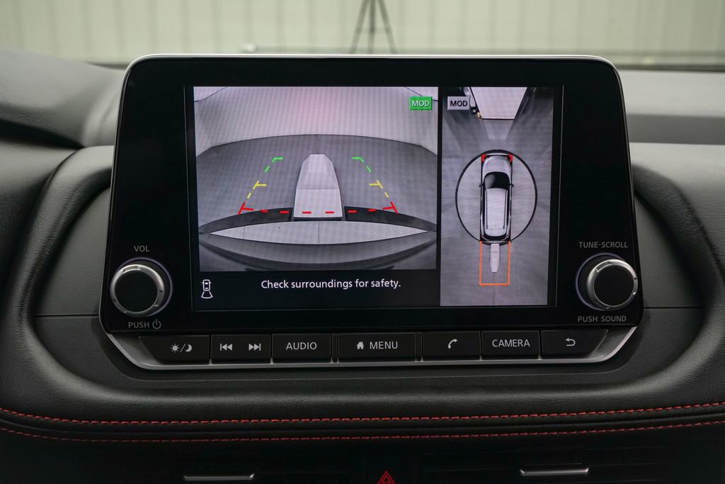 Used 2025 Nissan Rogue SV image 22