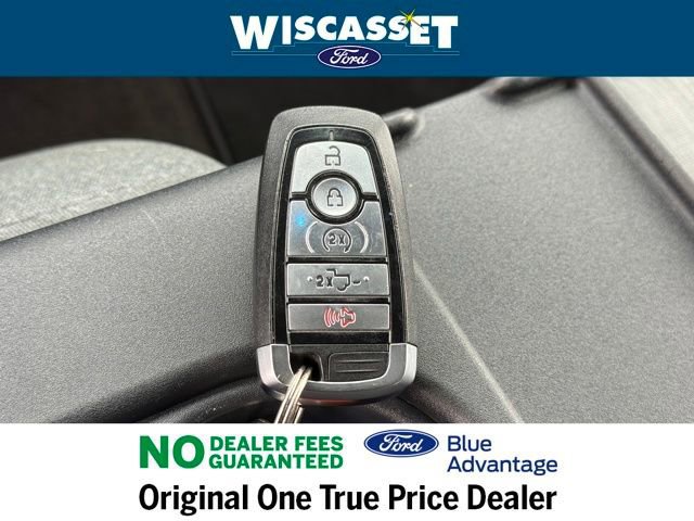 Certified 2022 Ford F150 XLT w/ Equipment Group 302A High image 16