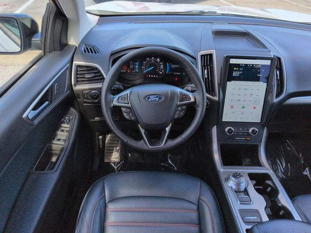 Certified 2024 Ford Edge SEL w/ Sport Appearance Package AWD/4WD image 16