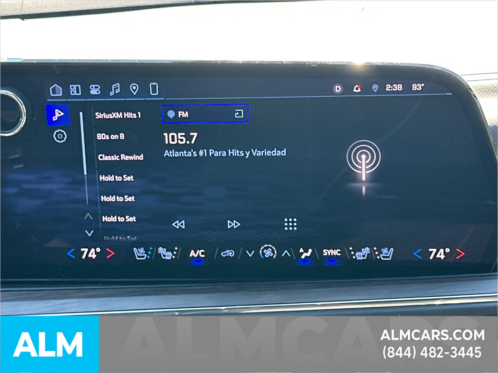 Used 2025 Chevrolet Tahoe Premier AWD/4WD image 33