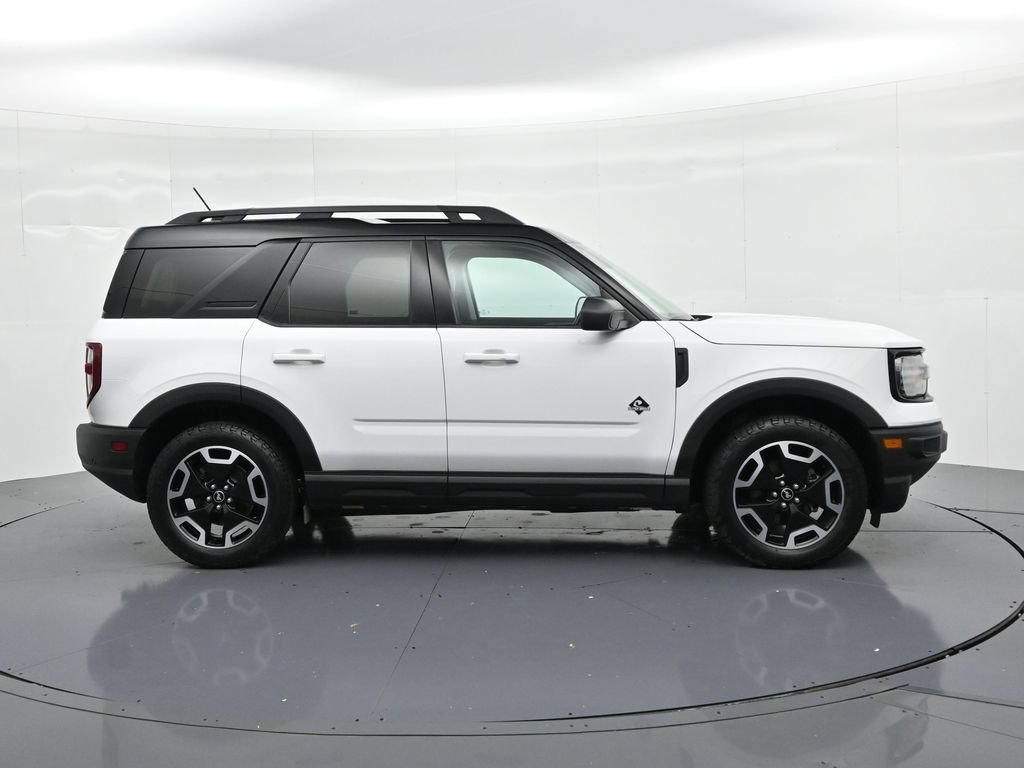 Certified 2022 Ford Bronco Sport Outer Banks w/ Tech Package AWD/4WD image 5