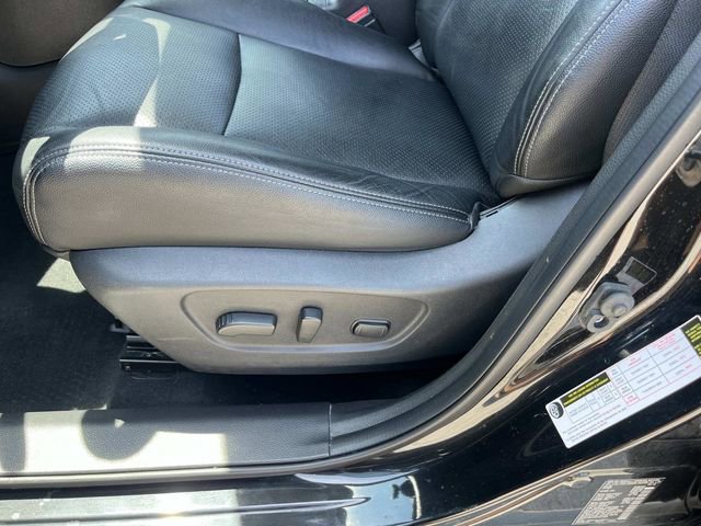 Used 2019 Nissan Rogue SV FWD image 34