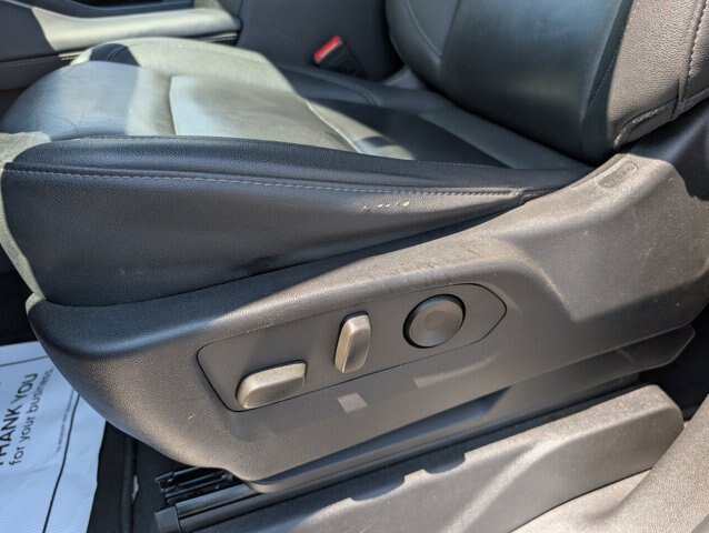 Used 2024 Chevrolet Tahoe LT AWD/4WD image 11