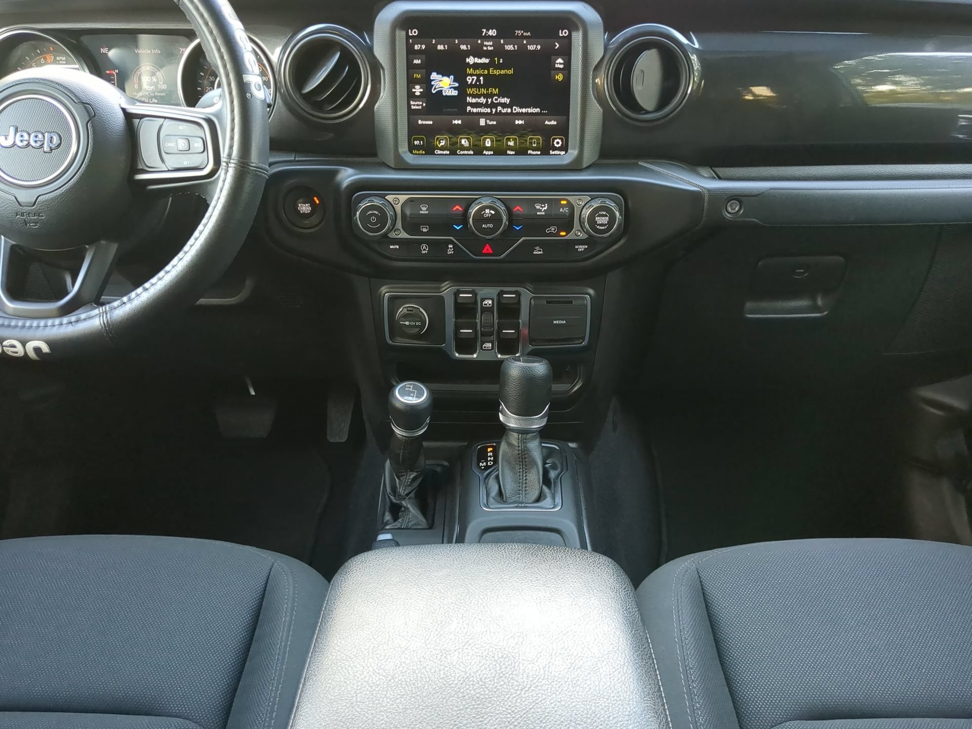Used 2022 Jeep Gladiator Sport AWD/4WD image 49