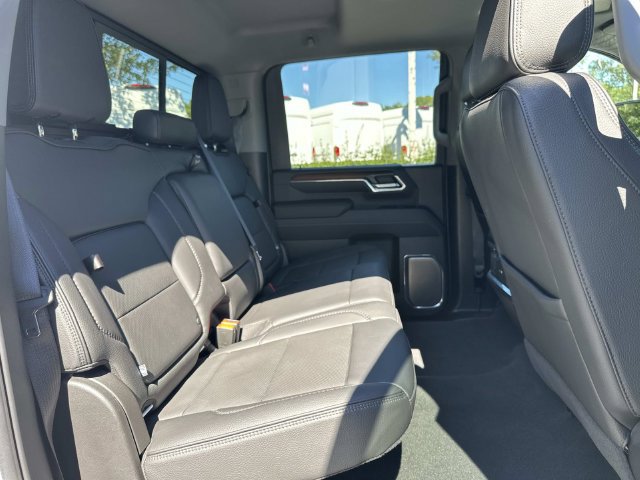 Used 2024 GMC Sierra 2500 Denali w/ Denali Reserve Package AWD/4WD image 37