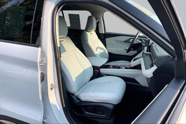 Certified 2026 Ford Explorer Platinum w/ LUX Leather Package AWD/4WD image 7