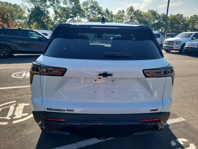 Used 2026 Chevrolet Equinox RS w/ LPO, Floor Liner Package AWD/4WD image 6