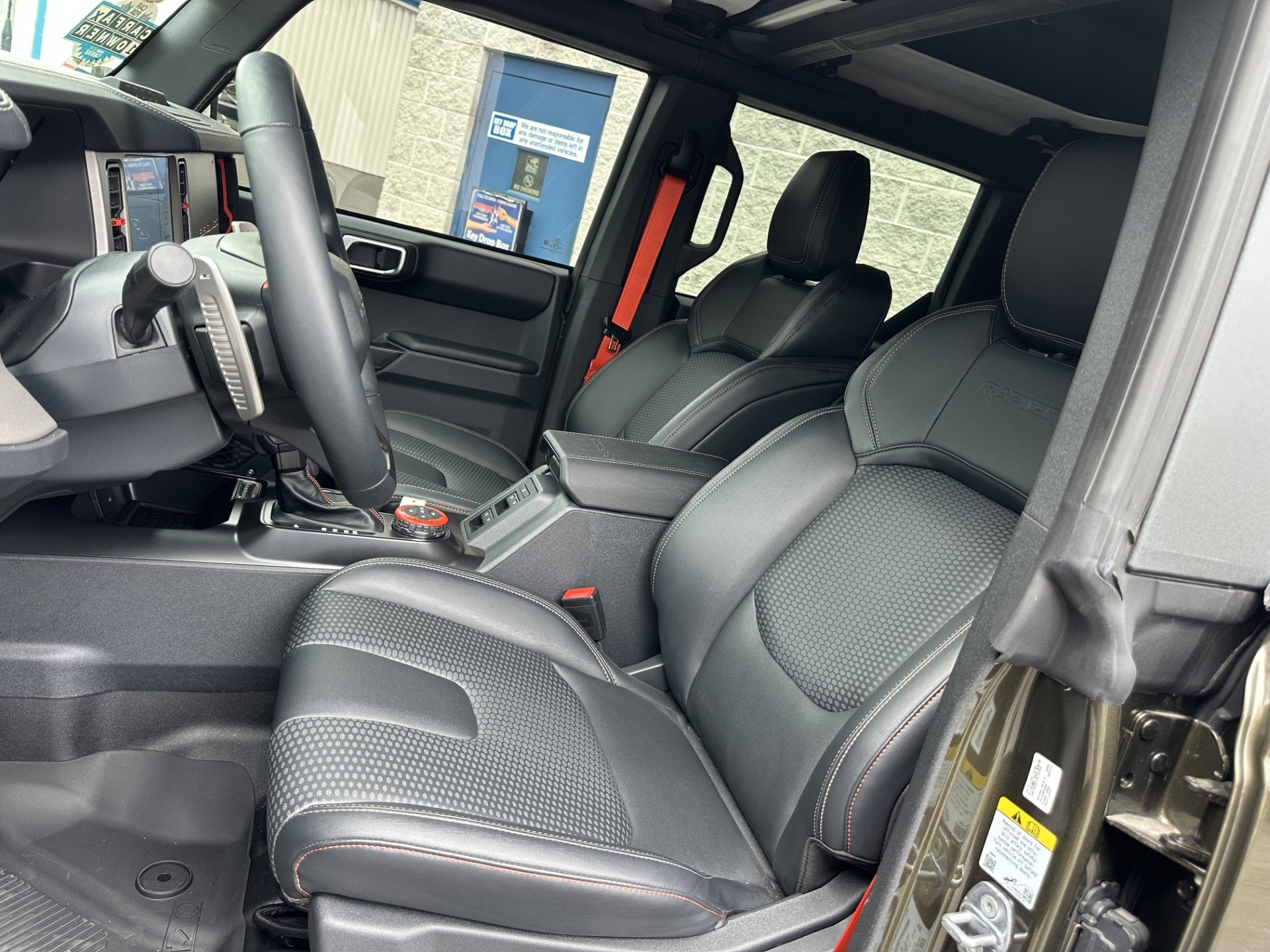 Certified 2024 Ford Bronco Raptor AWD/4WD image 10