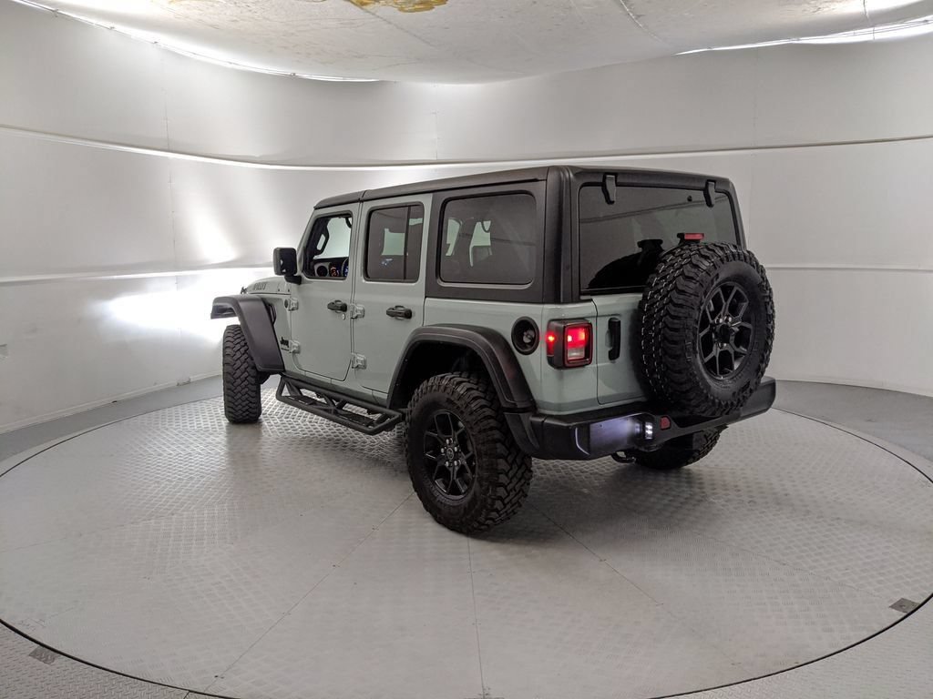 Used 2024 Jeep Wrangler Unlimited Sport AWD/4WD image 4