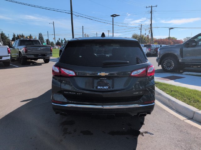 Used 2018 Chevrolet Equinox LT w/ LPO, Protection Package AWD/4WD image 4