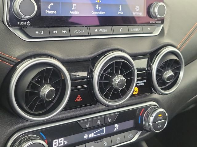 Used 2022 Nissan Sentra SR w/ SR Premium Package image 18