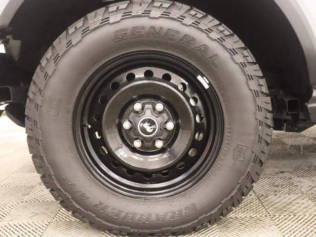 Certified 2022 Ford Bronco Black Diamond AWD/4WD image 3