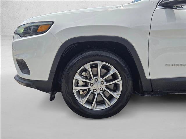 Used 2021 Jeep Cherokee Latitude Lux FWD image 10