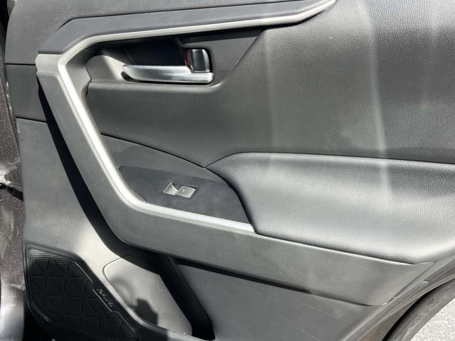 Used 2024 Toyota RAV4 XLE image 21