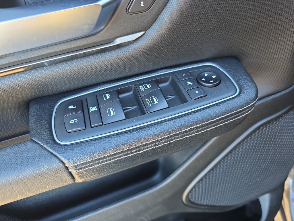 Used 2020 RAM 1500 Rebel w/ Level 2 Equipment Group AWD/4WD image 25