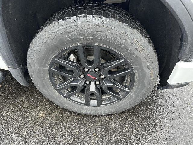 Used 2025 GMC Sierra 1500 Elevation w/ Elevation Premium Package image 9