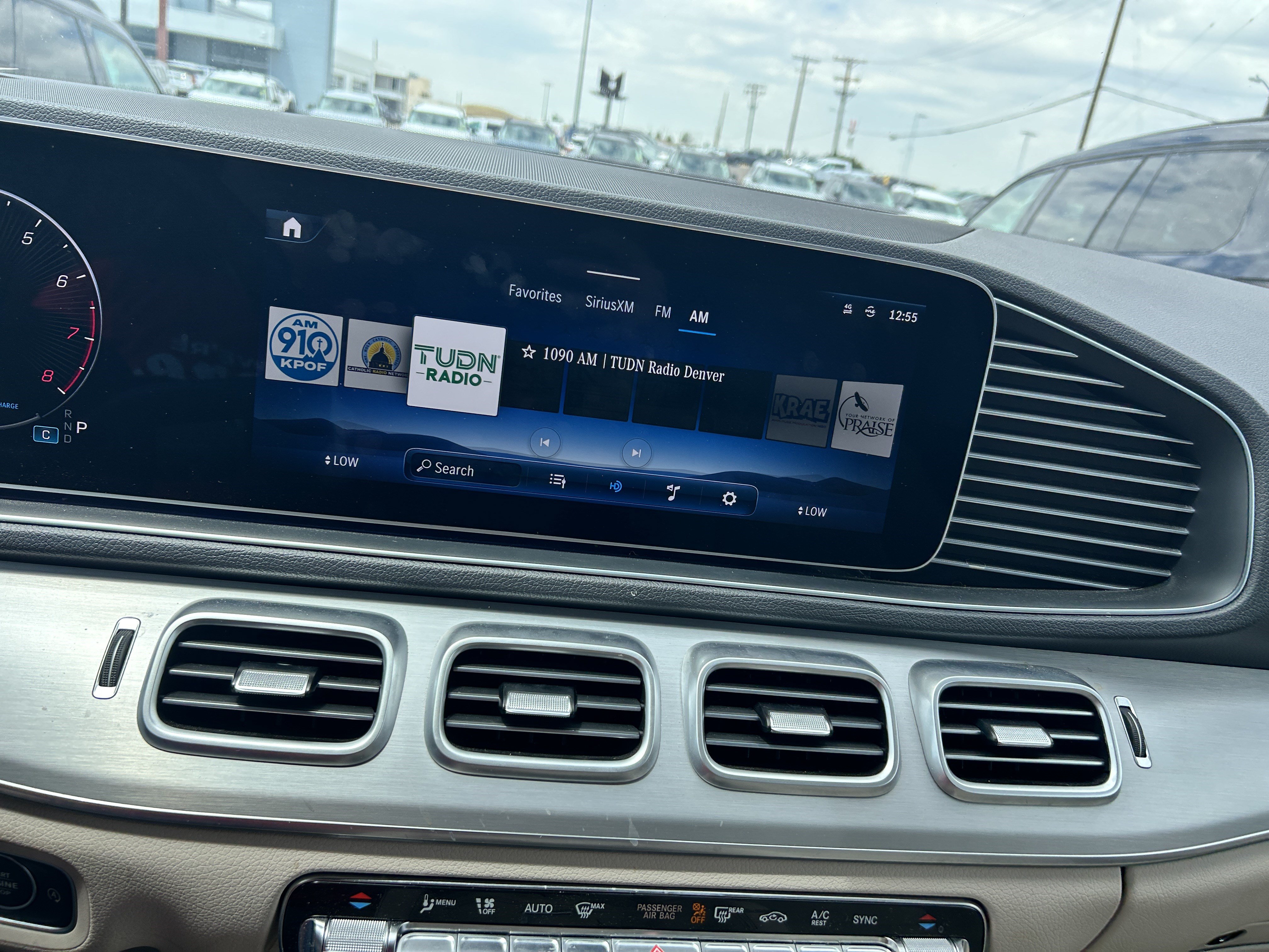 Used 2025 Mercedes-Benz GLE 350 4MATIC image 16