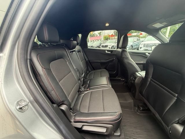 Certified 2023 Ford Escape ST-Line w/ Tech Pack #1 AWD/4WD image 16