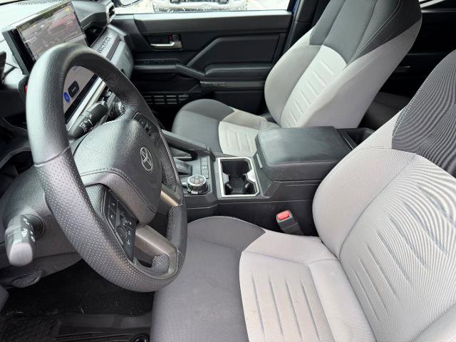 Used 2025 Toyota Tacoma TRD Off-Road AWD/4WD image 10