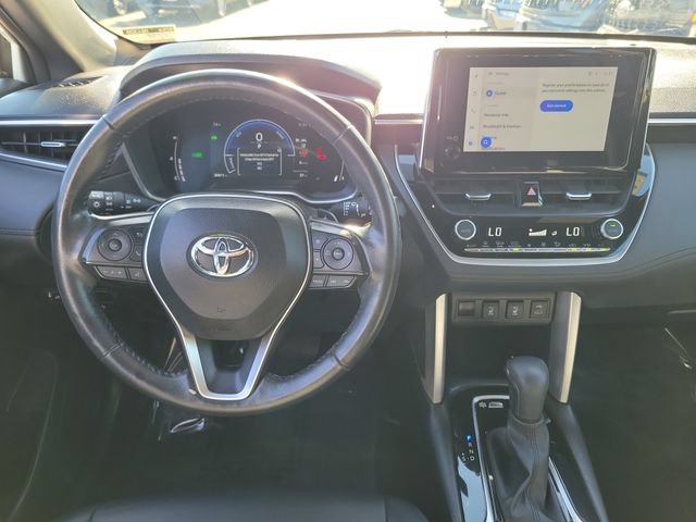 Used 2023 Toyota Corolla Cross AWD Hybrid w/ Convenience Package image 4