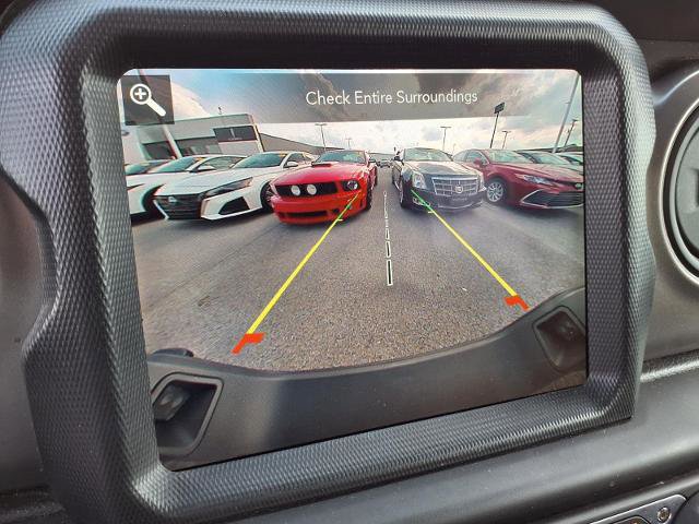 Used 2023 Jeep Gladiator Sport image 14