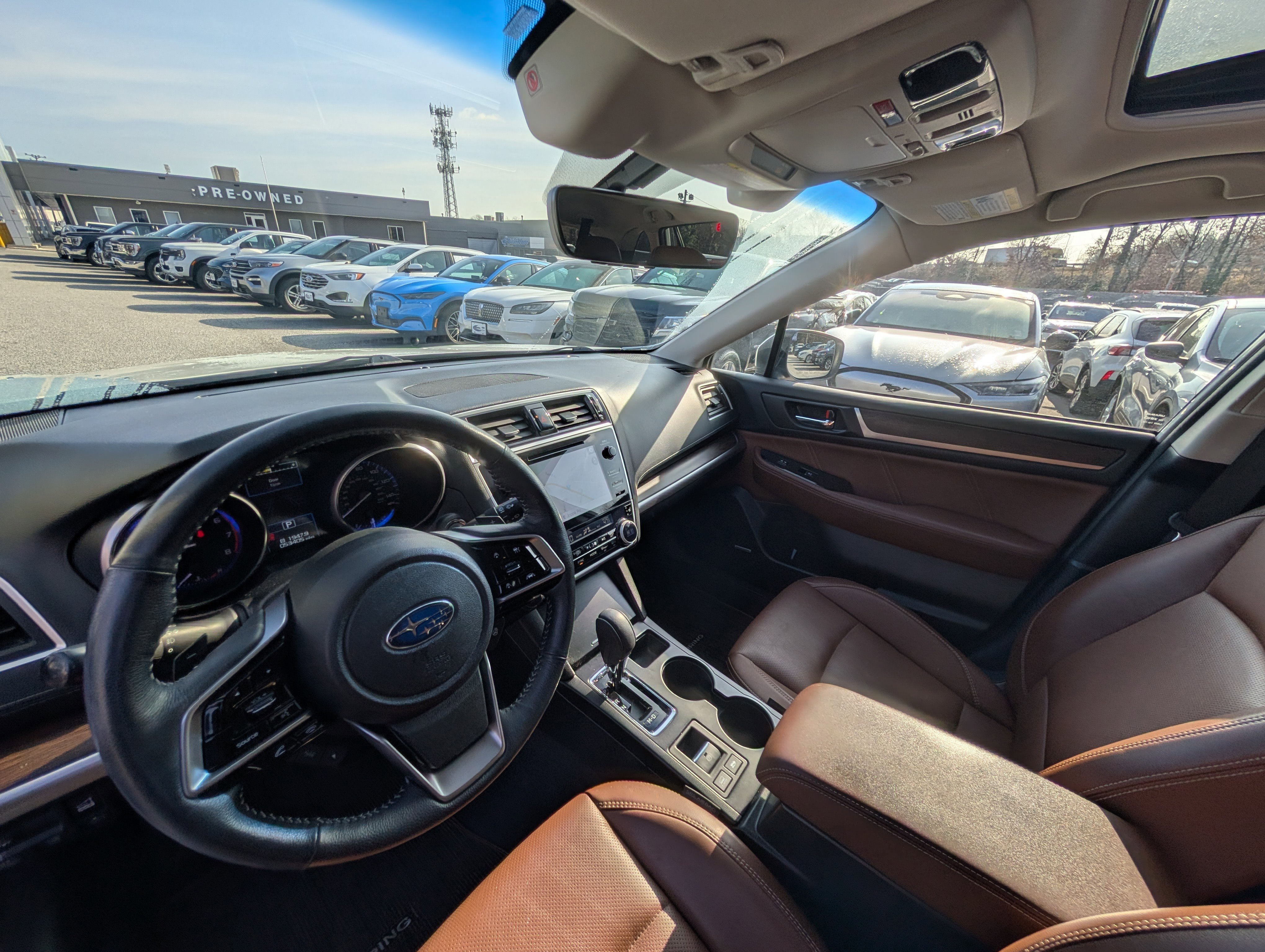 Used 2018 Subaru Outback 2.5i Touring image 16