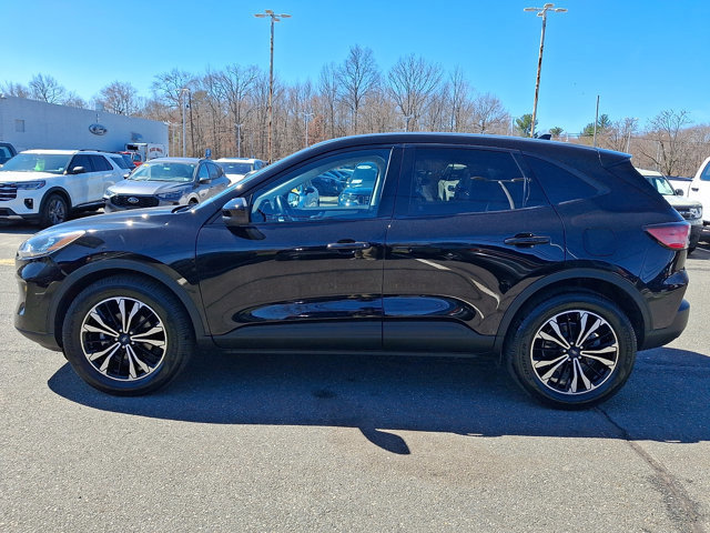 Certified 2021 Ford Escape SE w/ SE Sport Appearance Package image 9