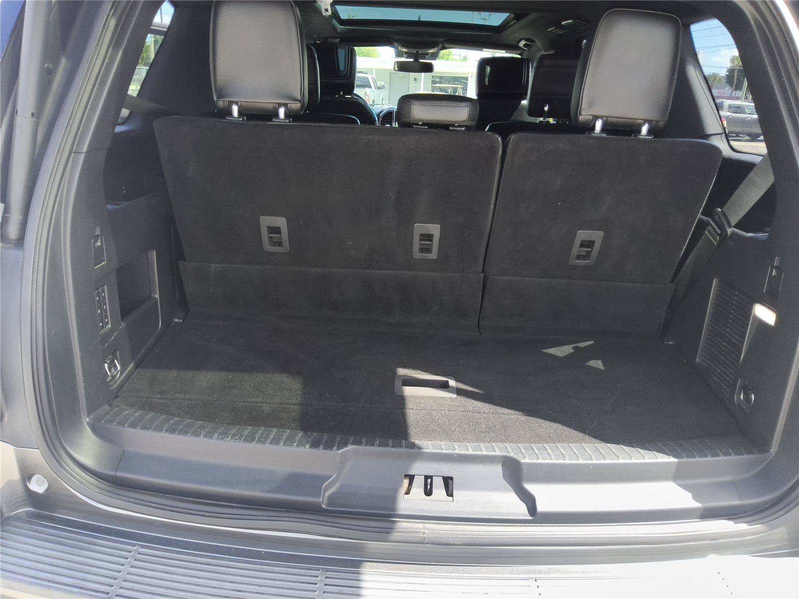Certified 2018 Ford Expedition Limited w/ Equipment Group 302A RWD image 18