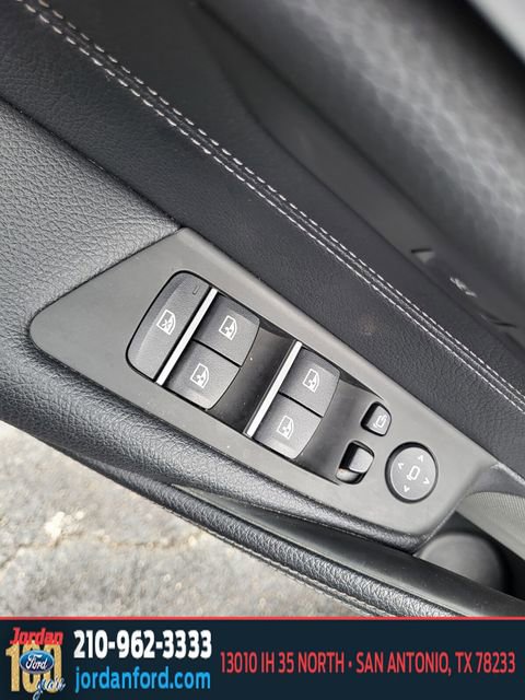 Used 2023 BMW 540i w/ M Sport Package RWD image 17