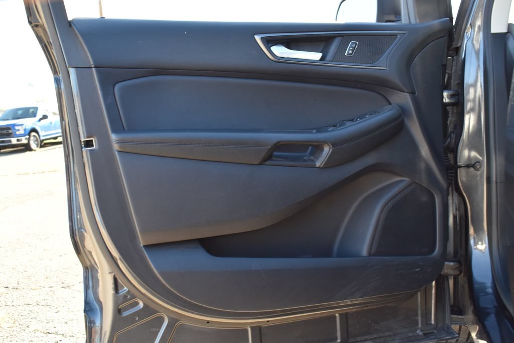 Certified 2020 Ford Edge SE FWD image 8