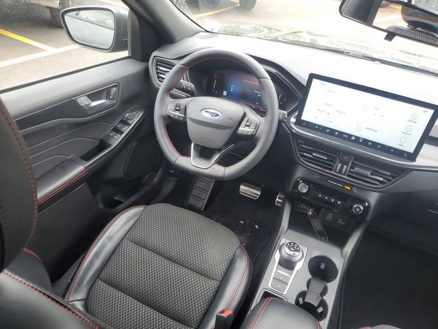Certified 2024 Ford Escape ST-Line w/ Tech Pack #1 AWD/4WD image 33