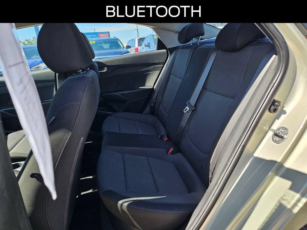 Used 2018 Hyundai Accent SE FWD image 12