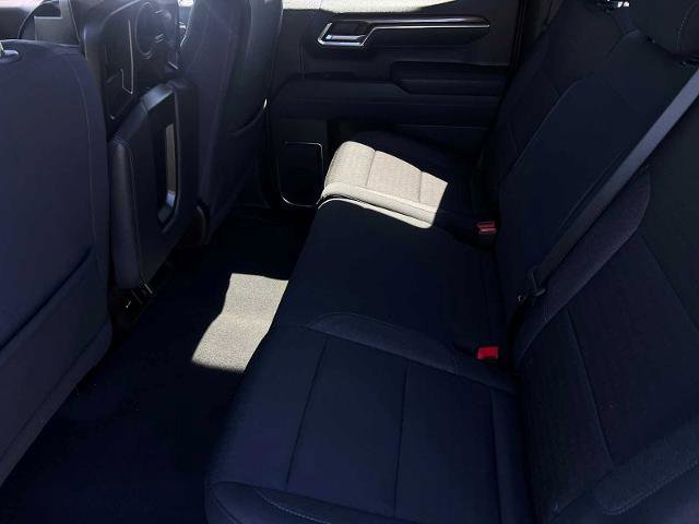 Used 2025 Chevrolet Silverado 1500 LT image 14