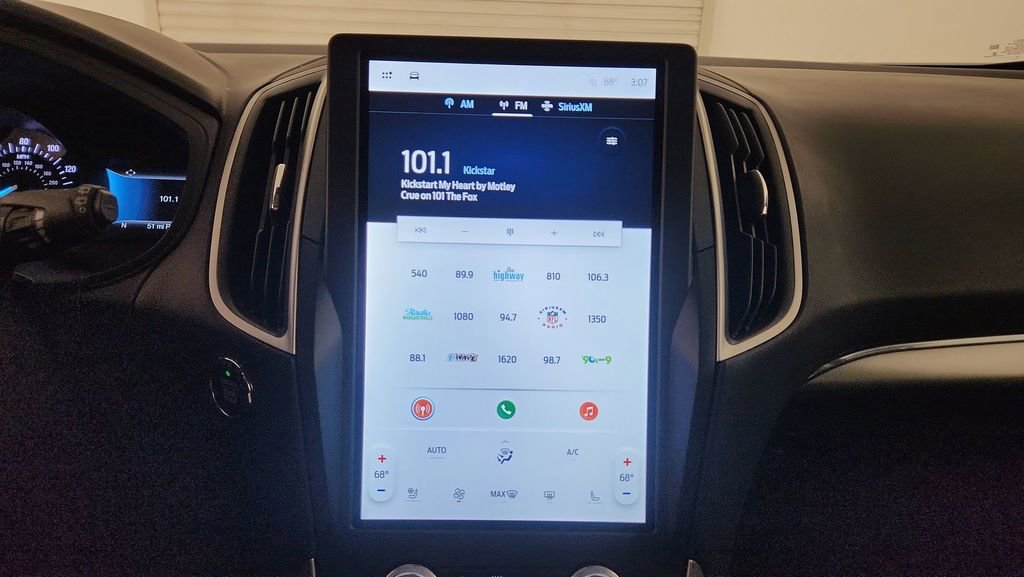 Certified 2022 Ford Edge SEL w/ Convenience Package image 18