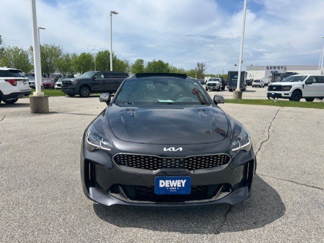 Used 2023 Kia Stinger GT2 AWD/4WD image 8