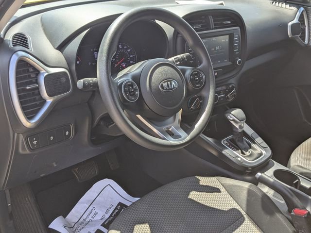 Used 2020 Kia Soul LX FWD image 11