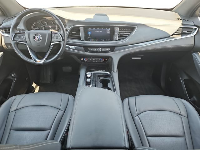 Used 2023 Buick Enclave Essence w/ Experience Buick Package FWD image 9