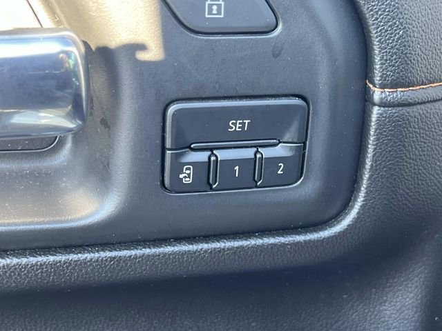 Used 2023 GMC Sierra 2500 AT4 w/ AT4 Premium Plus Package AWD/4WD image 17